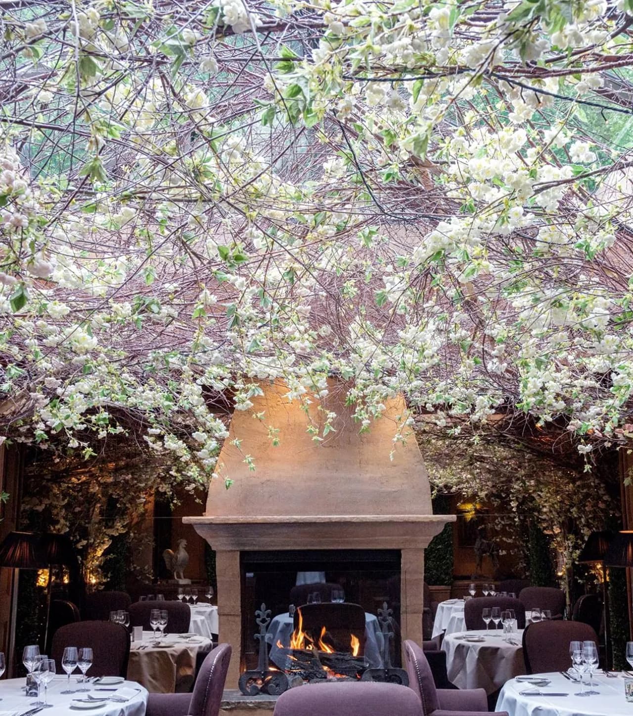 Intimate dining & French romance at Covent Garden